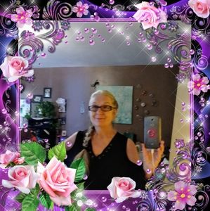 Meet your Posher, Deana